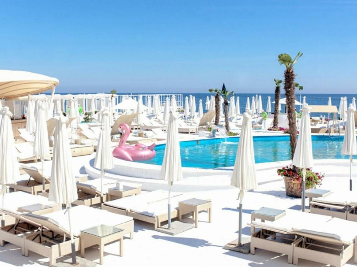 Arcadia Vip-Apartments In Golfstream Odessa Exteriör bild