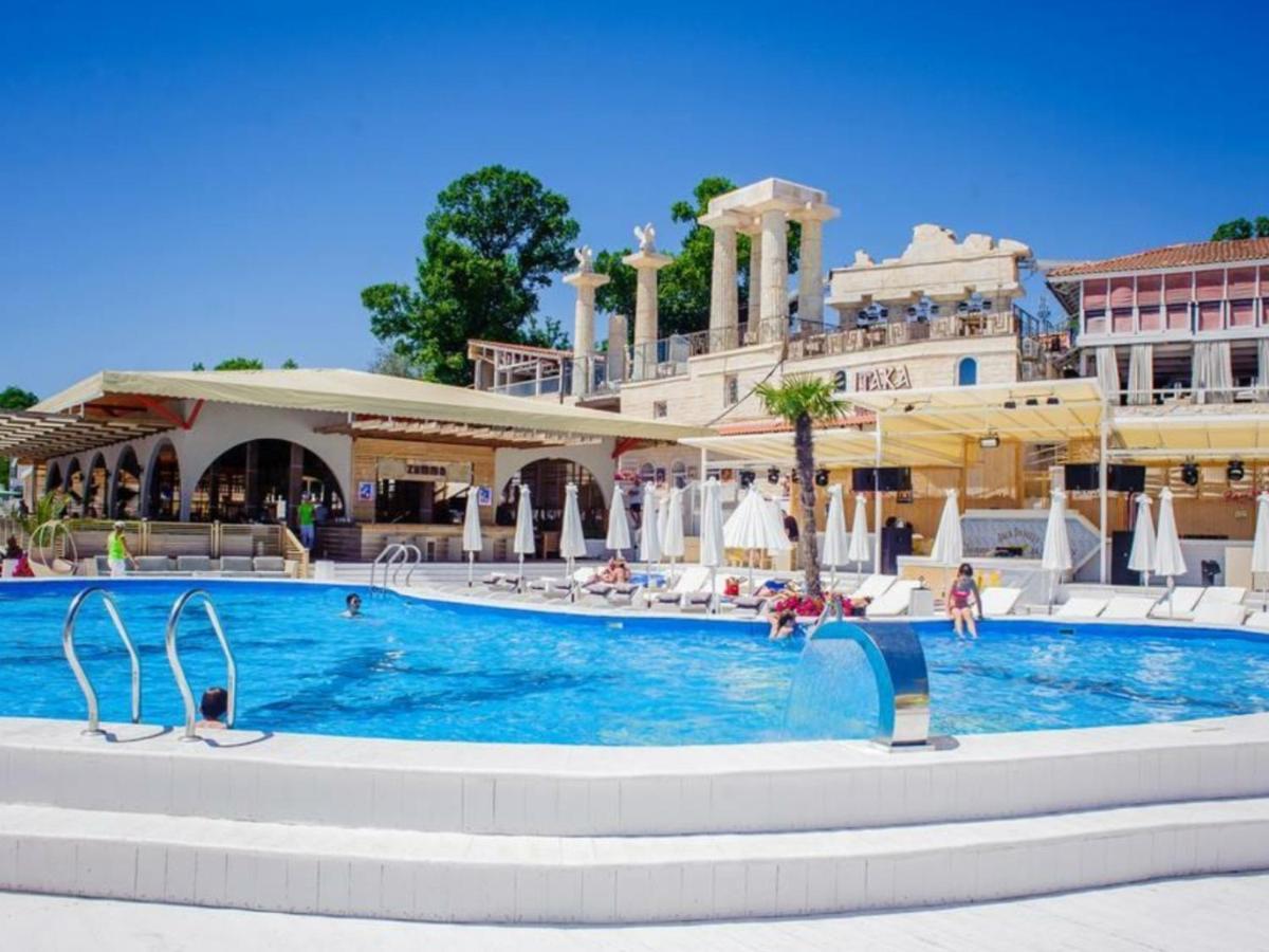 Arcadia Vip-Apartments In Golfstream Odessa Exteriör bild