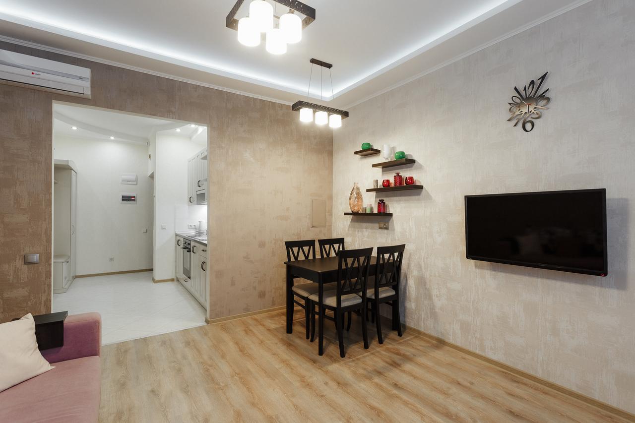 Arcadia Vip-Apartments In Golfstream Odessa Exteriör bild